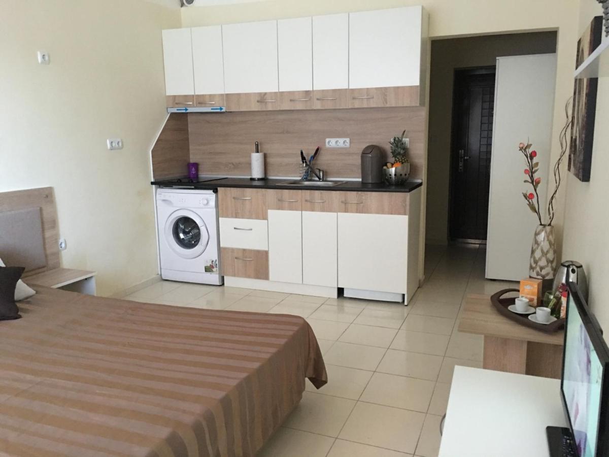 Apart Hotel Salt Lake بوموري المظهر الخارجي الصورة